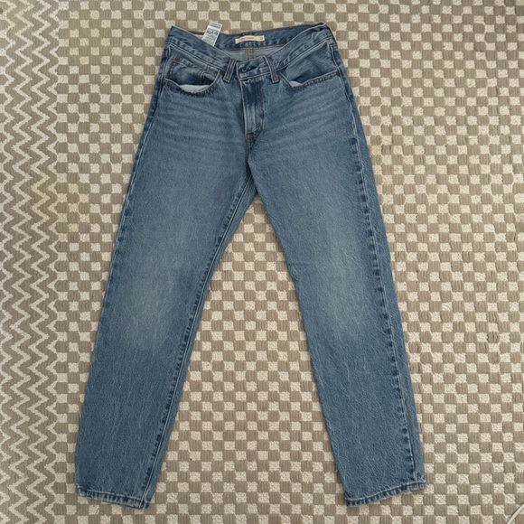 Levi’s Middy Straight Jeans - Picture 4 of 5